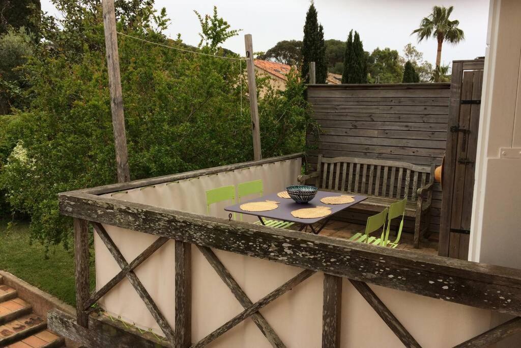 Appartement A 100 M Du Village De Porquerolles Luaran gambar